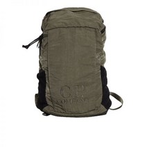C.P. COMPANY 로고 자수 나일론 백팩