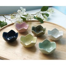 도자기 예쁜 꽃잎모양 종지 잼그릇 쌈장 미니 젓갈 간장접시 반찬종지 캐찹 소스볼 소스종지, 삼각꽃|진그린