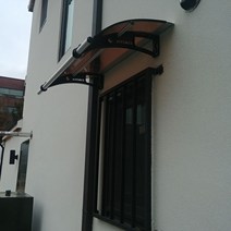 캐노픽스 550x1400 비가림 차양막 창문차양 렉산 넥산 폴리카보네이트 창문캐노피, 블랙, 그린