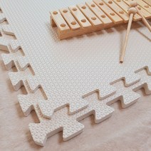 [심플리매트] 60cm*60cm 4장 1세트 1.2m*1.2m 설치 거실 아기 놀이 놀이방 바닥 퍼즐 플레이 유아 매트 셀프 시공, 화이트아이보리, 20