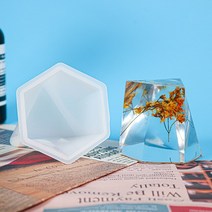 DIY 크리스탈 에폭시 피라미드 실리콘 몰드 석고 아로마 테라피 보석 삼각형 말린 꽃 수지 액세서리 크리에이티브 수제, S02219