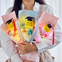 킨더조이 꽃다발 퐁퐁이 장미 비누꽃 LED 졸업식 유치원 어린이집 발표회 연주회 학예회 재롱잔치 선물 행사 사탕 초콜릿, 웜색 LED 조명 추가, 킨더조이꽃다발 퐁퐁이 (블루)