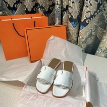 구름슬리퍼 지압 사무실 실내화 쿠션 소음 디자이너 여성용 클래식 샌들 가죽 신발 슬라이드 비치 플랫 바텀 플립 플롭