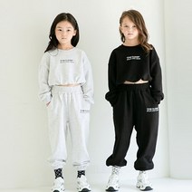 지안클로버 크롭트레이닝셋업모델