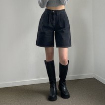 [힙한/버뮤다핏!] 시크한 무드 연청 흑청 버뮤다 하프 핀턱 데님 와이드 숏팬츠 반바지]카리나하프팬츠