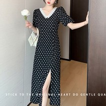 잇츠스타일 여성 브이넥 레이스 도트무늬 밑 트임 반팔 슬림핏 롱원피스