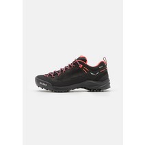 유럽정품 Salewa WILDFIRE GTX - 하이킹 신발 블랙/플루오 코랄