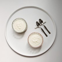 까사빈논슬립원형트레이 2size 12color 모던쟁반 감성 홈카페 미끄럼방지 메탈소재 국내제작, 크리스탈화이트