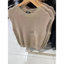 유니클로 남성 니트 크루넥 조끼 451613
