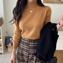 브누아 여성 무지 터틀넥 데일리 반폴라 니트