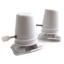 걸어가는 태엽 로봇 4x4.5cm