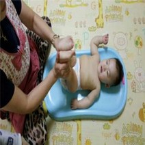 기저귀 갈이대 기저귀 교환대 아기 마사지 쿠션 겸용, 쁘띠앙 기저귀 교환대 화이트