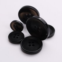 아유디 4구 플라스틱 단추 15mm 18mm 20mm 23mm 25mm 28mm 5color 부자재, 블랙23mm(3개)