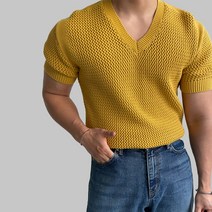 남자 여름니트 반팔니트 아이스 쿨링 머슬핏 브이넥 니트 뮤코 남자다잉