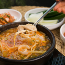 푸짐한 건더기 많은 가정간편식 혼밥 자취음식 즉석국 즉석탕 7종, 소내장탕 600g