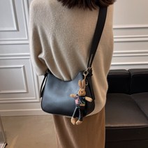 나루니 여성호보백 반달백 호보백 팬던트 데일리 심플