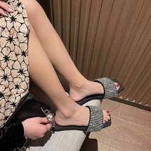 블링블링 큐빅 보석 굽낮은 플랫 슬리퍼 mo532