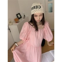 연분홍 핑크 스퀘어넥 볼륨 핀턱 퍼프소매 내츄럴 주름 롱 원피스 호캉스 휴양지