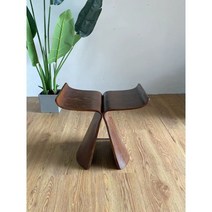 스툴 우드스툴 통나무스툴 내추럴컨셉 디자인원목체어 의자 리본 사각 현관원형 피톤치드 원목의자 버터플라이 나비의자 인테리어 히노끼 벤치편백나무 카페 고재 통나무 펜션 미니스툴, 월너트색