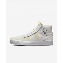 국내매장판 나이키 SB 줌 블레이저 미드 프리미엄 스케이트보드화 DZ7587-110