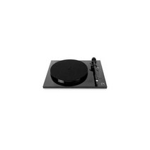 rega 레가 플래너 1 Plus 턴테이블 with RB110 Tonearm and Carbon 카트리지 (Matte Blac