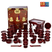 춘향골 남원목기 남원 춘향 물푸레 복 제기 47p + 오동나무 제기함 (+향로상), 1box, 접시18,나물접시3,술잔3,잔대3,탕기3,식혜그릇1,향로1,촛대2,어틀1,편틀1,지방틀1,주발2세트,오동함1,향로상1