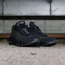 정품 나이키 에어맥스95 에센셜 블랙 카키 749766-034