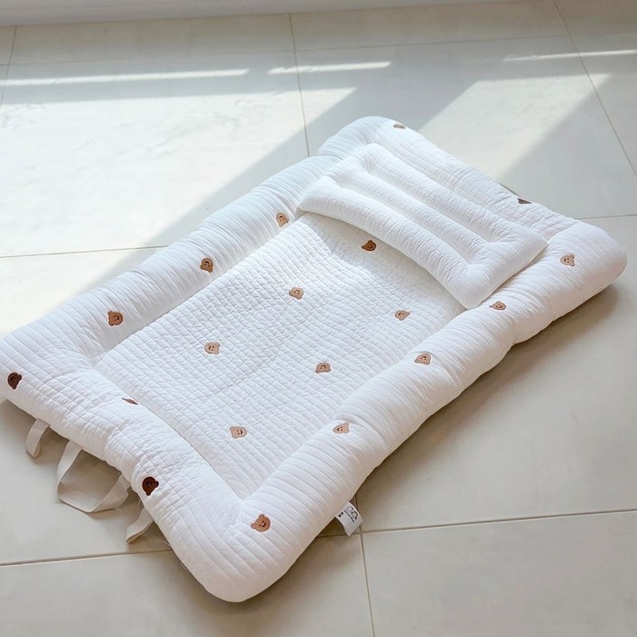 남달라 둥둥 아기침대 패드 아기침구 휴대용 아기침대, 곰돌이