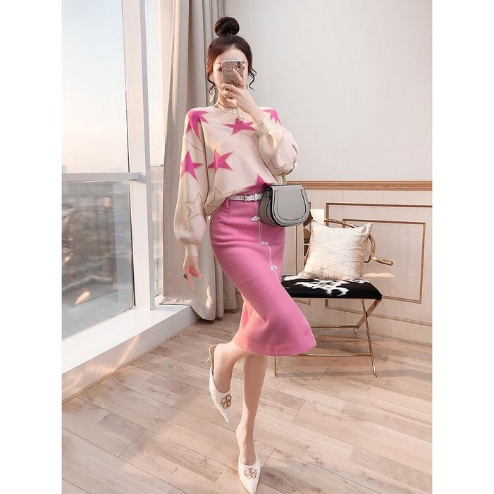 유숀 별프린팅니트 트임H라인스커트세트 더캐리미핑크투피스