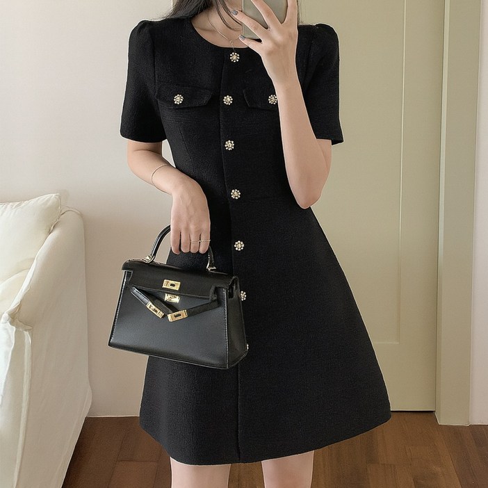떳다그녀 마리엣 트위드 버튼 클래식 오피스룩 반팔 하객룩 포멀 드레스 A라인 플레어 미니원피스