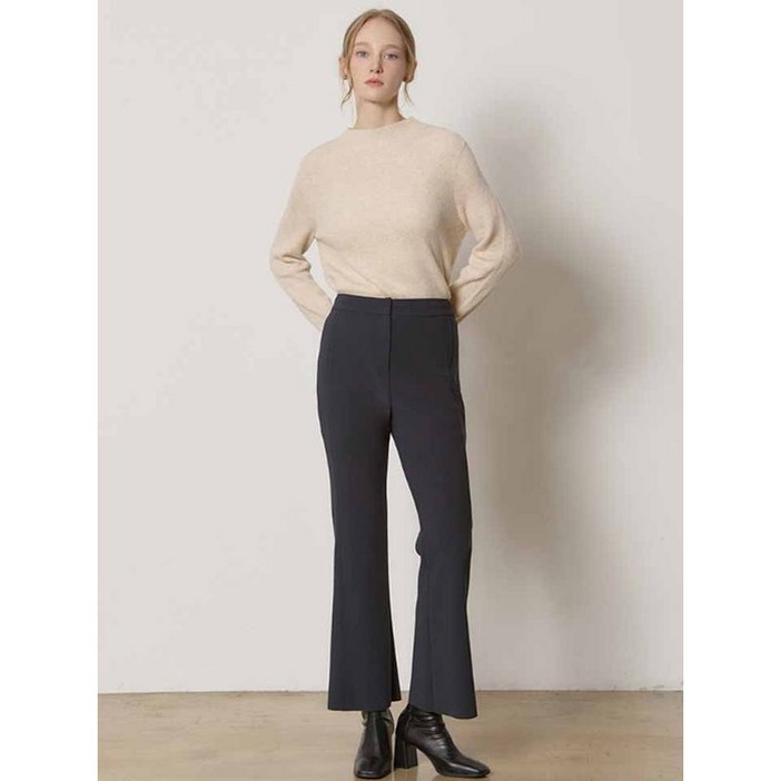 쉬즈미스 쉬즈미스SHESMISS  스트레이트 세미 부츠컷 팬츠 택가격 218000원