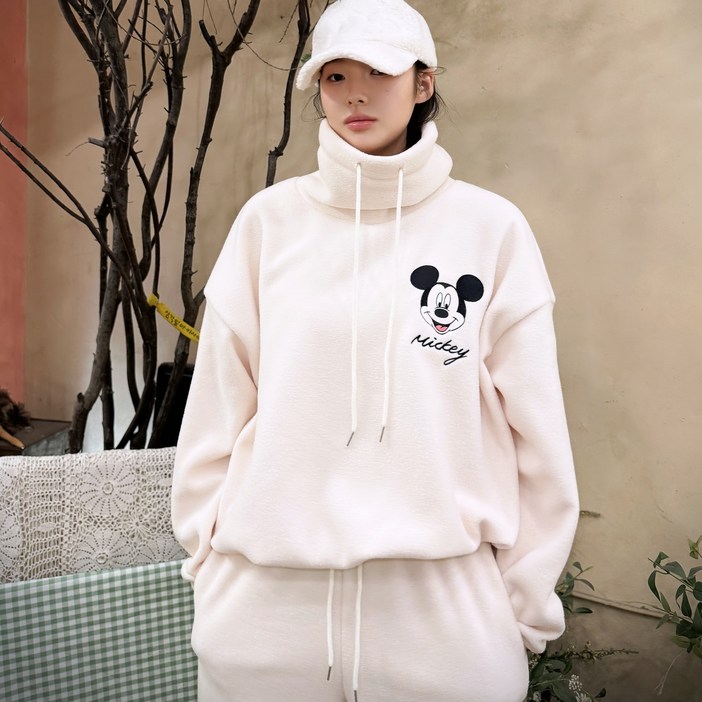 미키포근 터틀세트 플리스 셋업 터틀넥 맨투맨 플리스조거