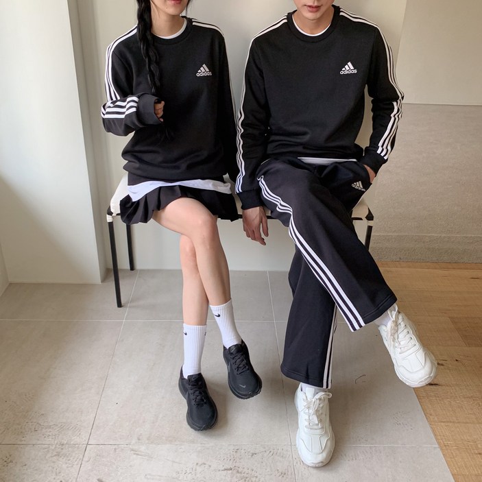 아디다스 에센셜 삼선 3S 맨투맨 플리스 크루넥 스웨트 셔츠