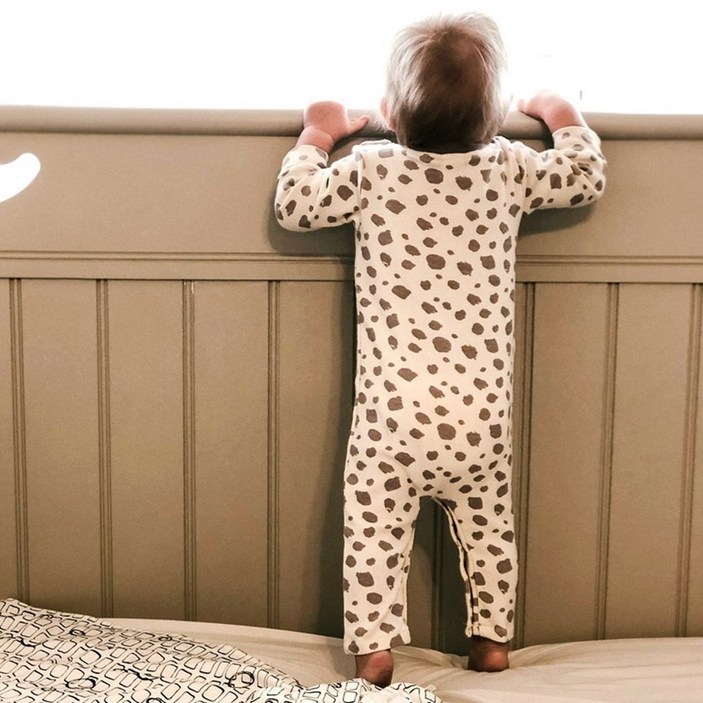 [네츄라오가닉] 사자얼굴 호피 유아 우주복