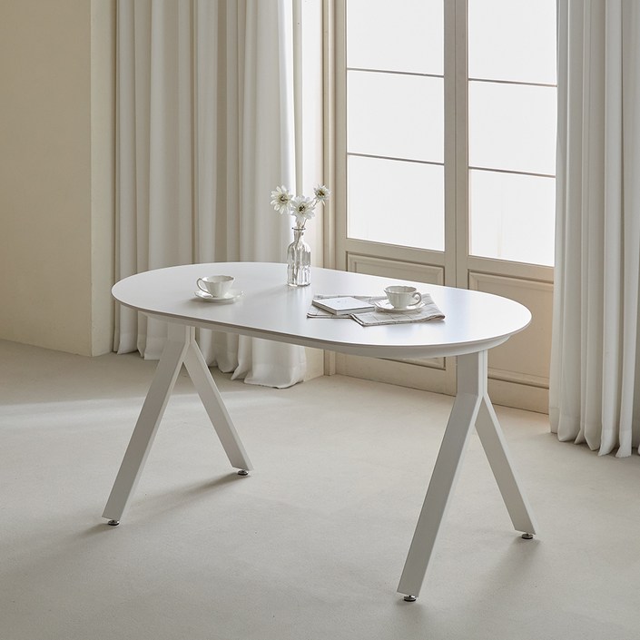 퍼니코 플랫 포세린 세라믹 다이닝 테이블 1400 방문설치, 샌드아이보리, 4인용