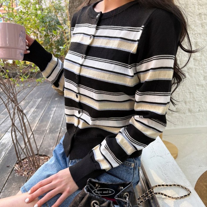 봄신상 25ss 신상 여성 줄무늬 배색 스트라이프 단가라 가디건 니트가디건 2Color