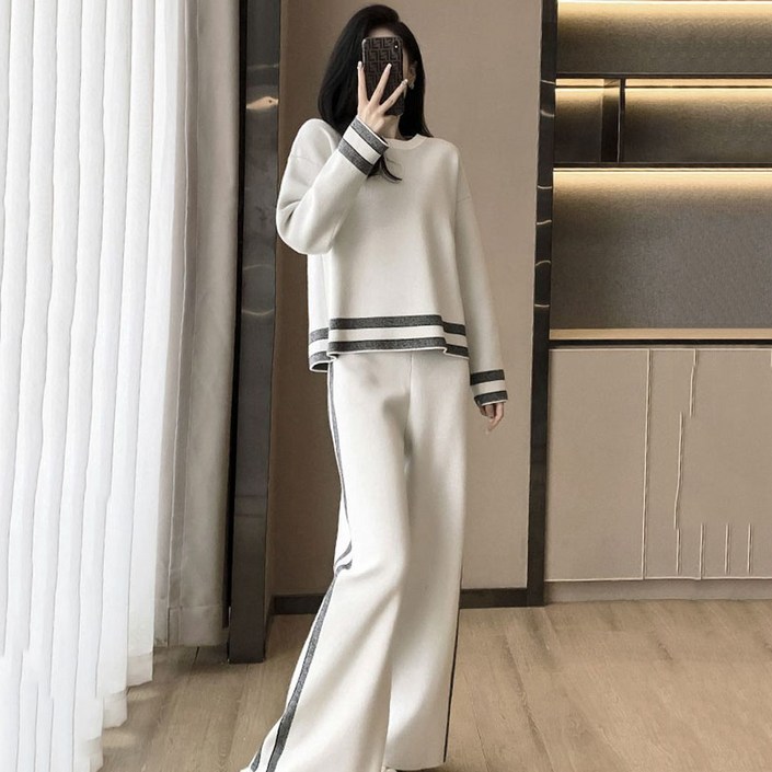 지고다그 간절기용 여성 루즈핏 배색 맨투맨 팬츠 세트 캐주얼 트레이닝복 WY73657
