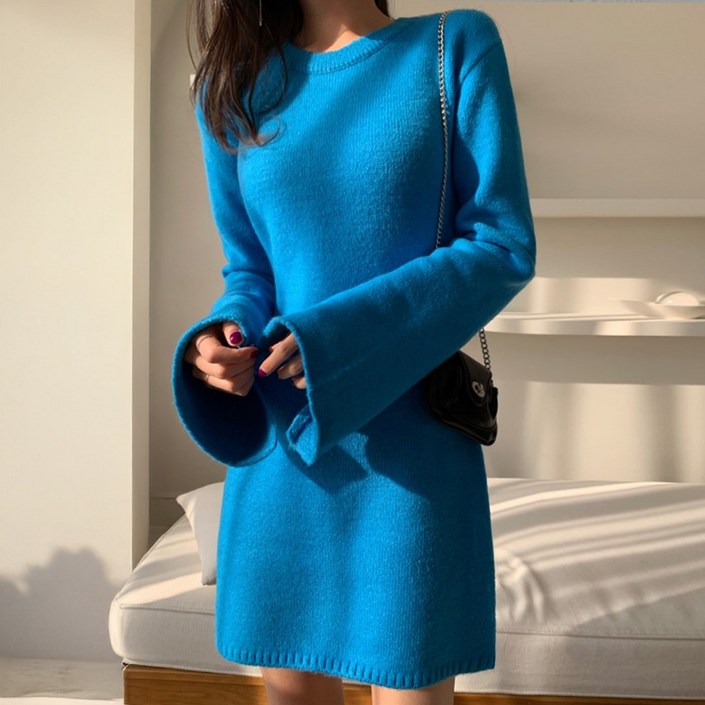 떳다그녀 볼륨 니트 미니 원피스