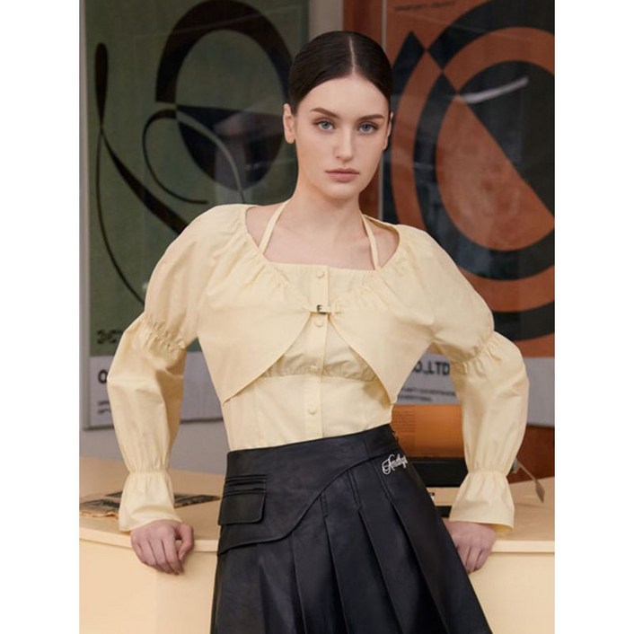 에고이스트 셔링 볼륨 볼레로형 블라우스 크림 EP1WB261