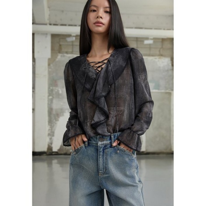 에고이스트 BLUE LABEL 러플 레이스업 블라우스 ER3OBL01 BGZ112