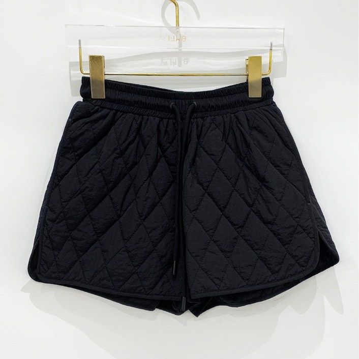 퍼니걸스 8417 밴딩 퀼팅 누빔 깔깔이 스트링 트임 반바지 팬츠 여성의류