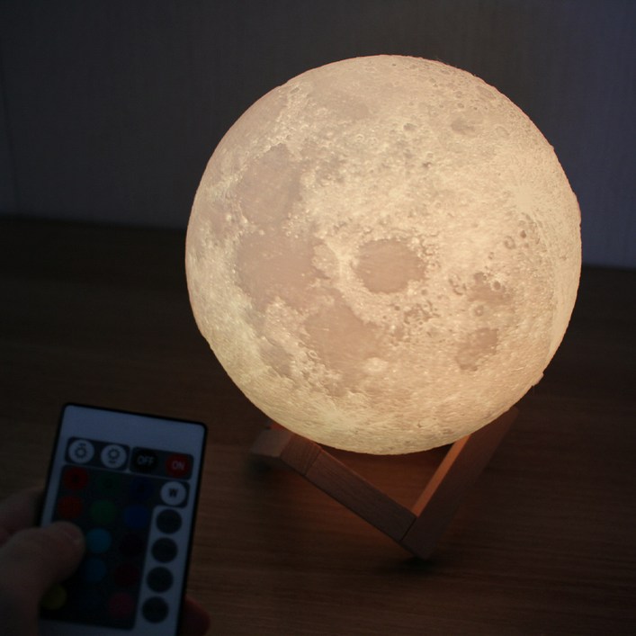 옆동네몰 입체 달 충전식 밝기조절 LED 무드등 16색 8cm + 리모컨, 혼합색상