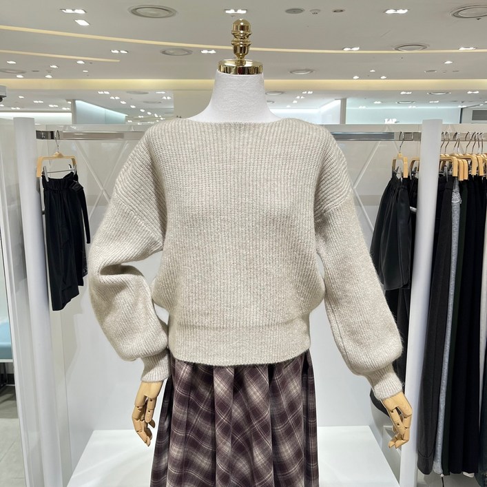 [AK플라자] [밸리걸] 볼륨 슬리브 니트 822450