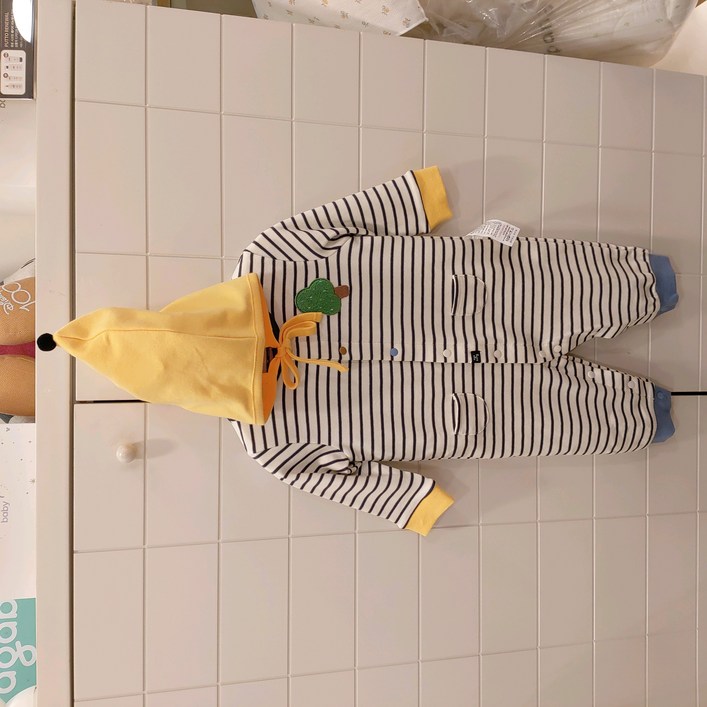 아가방 NC청주점 25년겨울신상무형광원단봄 가을에는 외출복으로 겨울에는 실내복이나 방한 우주복안에 입을 수 있는 신축성 좋은 슬림 우주복 모자포함