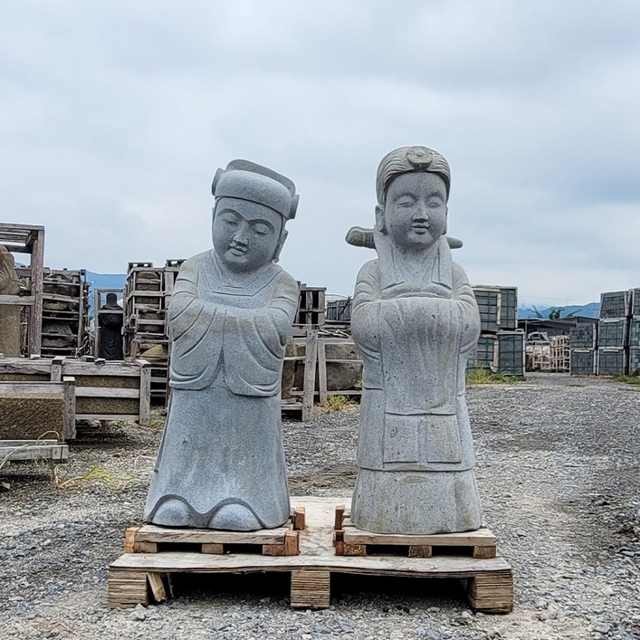 신랑신부 조각상 / 돌 조각 신랑 신부 옛날템 마당 인테리어 카페 식당 입구