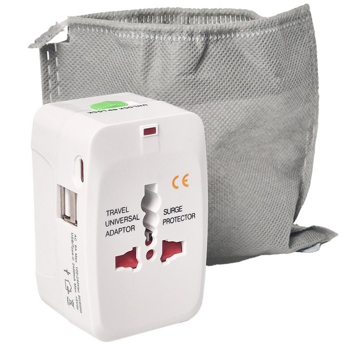 앞날창창 해외 여행용 변환 멀티어댑터 USB 2포트 C타입 1포트  파우치