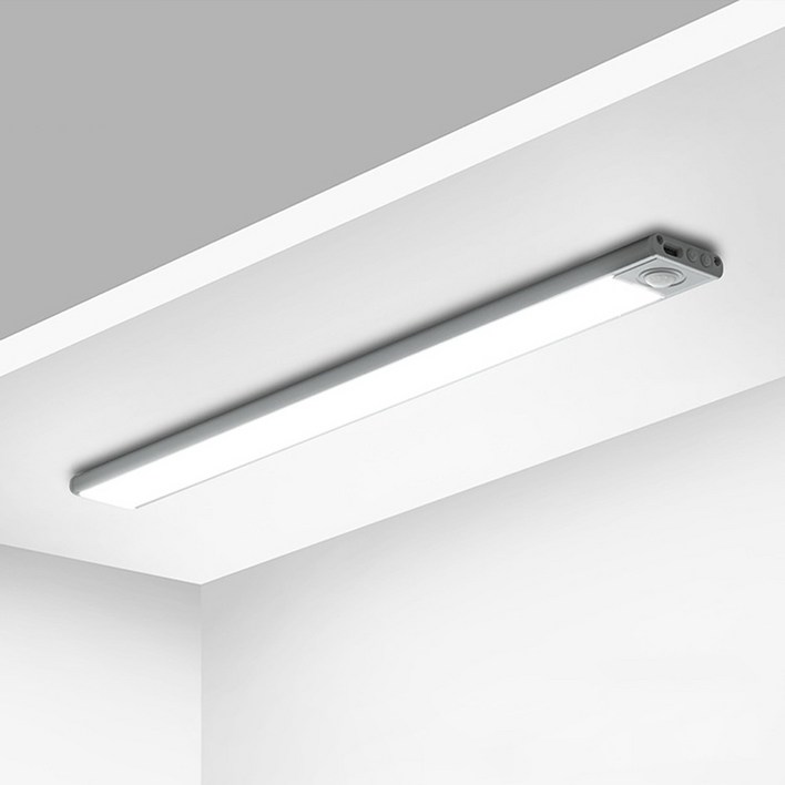 21세기트랜드 3컬러 C타입 USB 충전식 무선 센서 라이트 40cm, 실버, 1개 21세기트랜드 3컬러 C타입 USB 충전식 무선 센서 라이트 40cm, 실버, 1개
