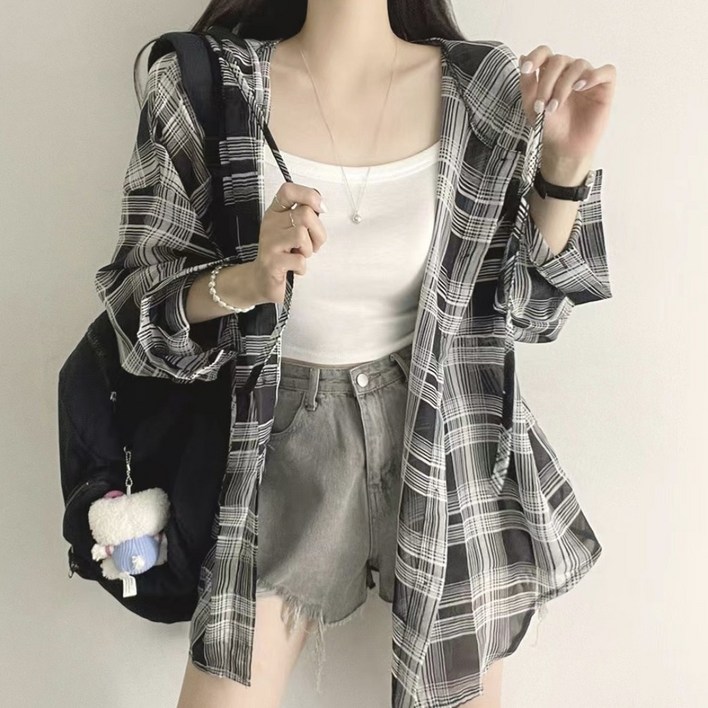 즈니마켓 루즈핏 햇빛차단 가벼운 체크 후드 셔츠