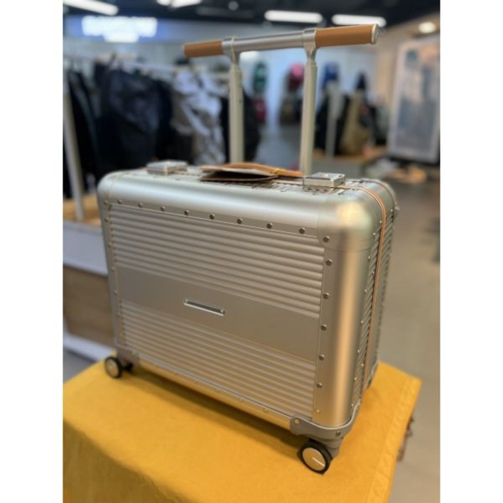 로우로우 ALUMINIUM 50L 기내용 캐리어 RTR5003SIZF