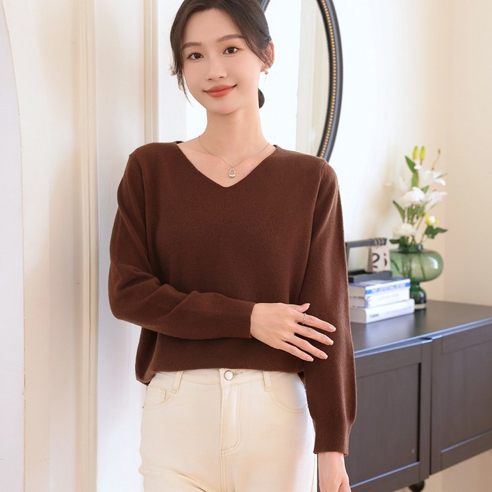이매력 여성 사계절 청순여리 브이넥 긴팔 울니트